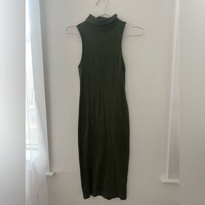 Zara Dark Green midi Dress